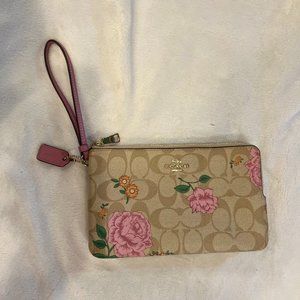 Like new Coach wristlet